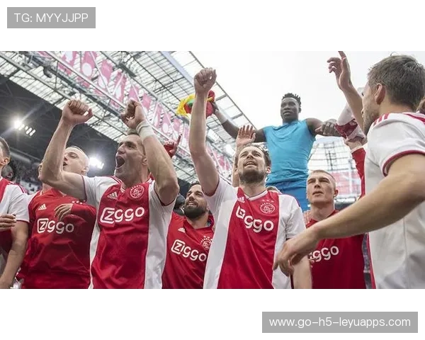 阿贾克斯主场强势，荷甲冠军稳固，阿贾克斯主场强势,荷甲冠军稳固了吗